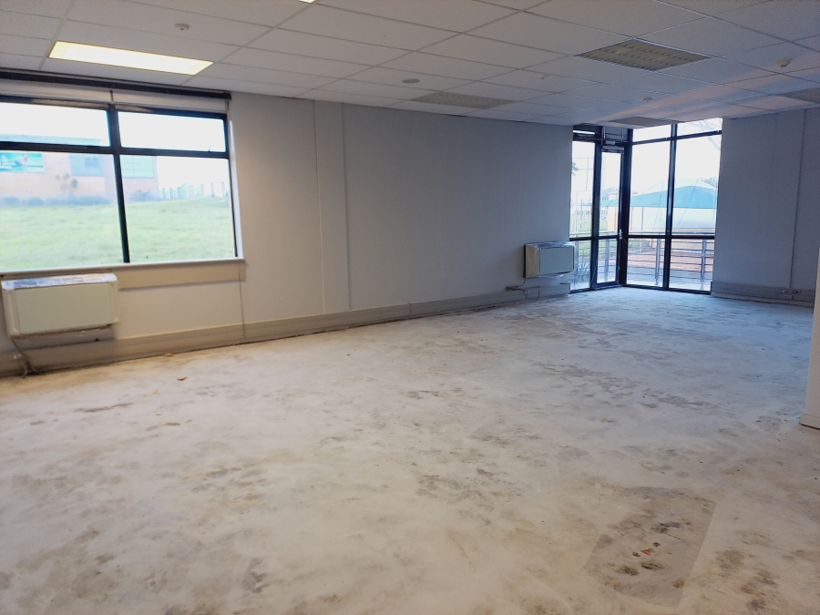 To Let commercial Property for Rent in Plattekloof Western Cape